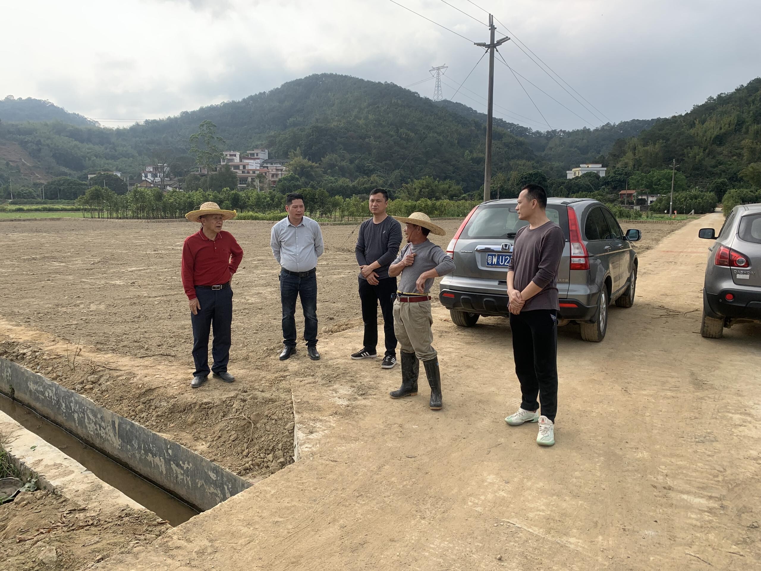 簡訊：郁南縣自然資源局開展墾造水田項(xiàng)目實(shí)地檢查工作，助力全縣春耕備耕工作.wps_1